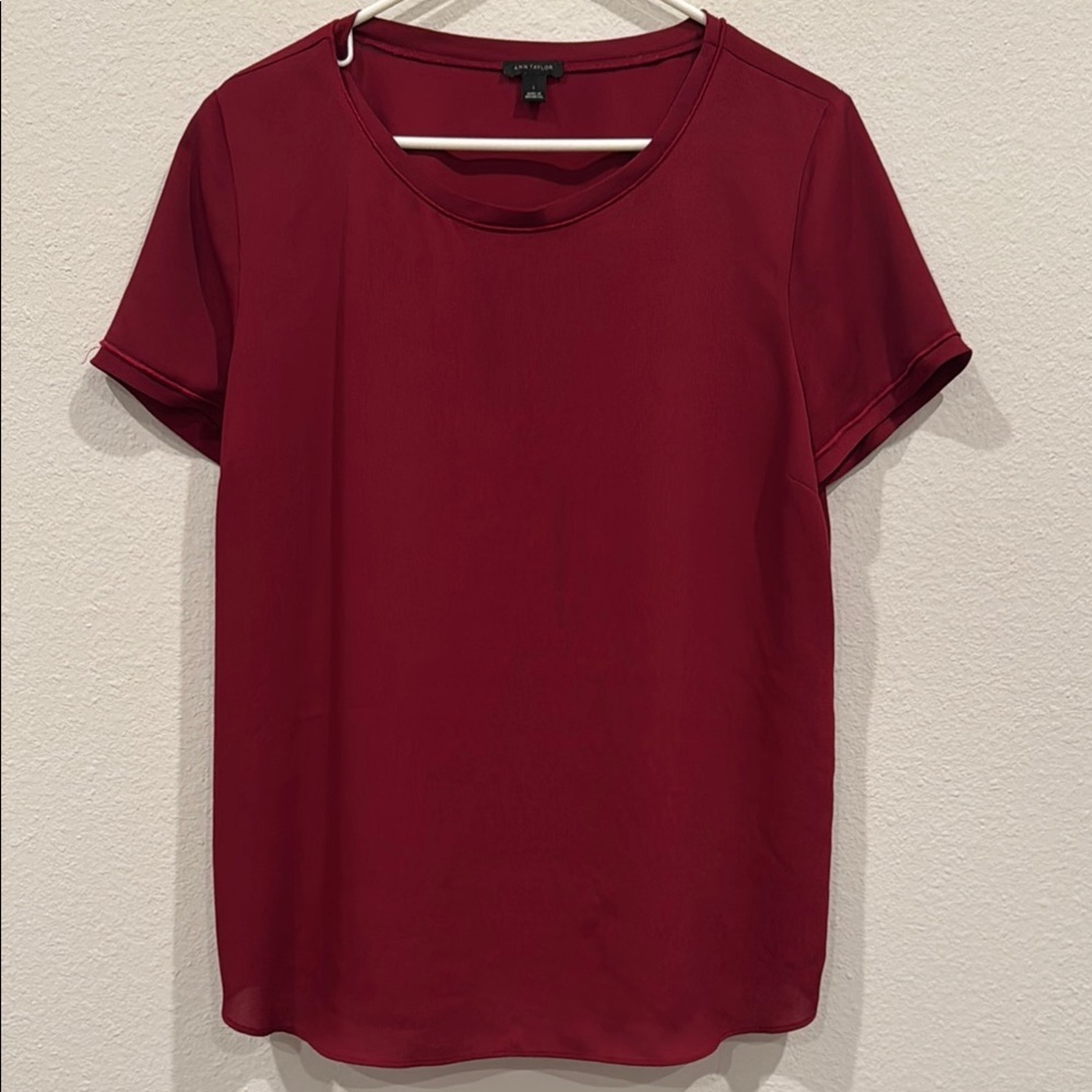 Ann Taylor Red Short Sleeve Cuffed Blouse